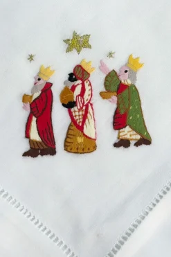 Cristina Oria Servilletas Y Accesorios^Servilleta Bordada a Mano con Diseño de Reyes Magos