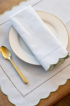 Cristina Oria Servilletas Y Accesorios^Servilleta Con Borde Ondulado Y Detalle De Vainica