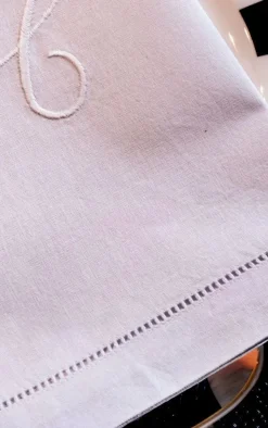 Cristina Oria Servilletas Y Accesorios|Menaje Iniciales^Servilleta De Algodón Con Detalle Vainica Inicial P