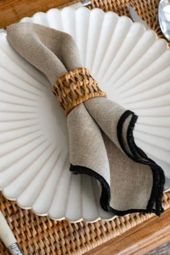 Cristina Oria Posavasos Y Servilleteros^Servilletero De Ratán Con Diseño Trenzado