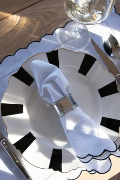 Cristina Oria Posavasos Y Servilleteros^Servilletero Plateado Con Detalles Tallados