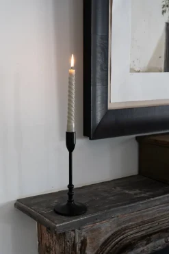 Cristina Oria Candelabros Y Portavelas^Set De Tres Candelabros Metálicos Negros