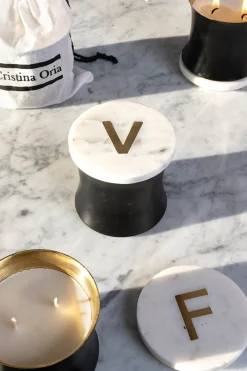Cristina Oria Menaje Iniciales|Velas^Velas Con Tapa De Mármol Iniciales